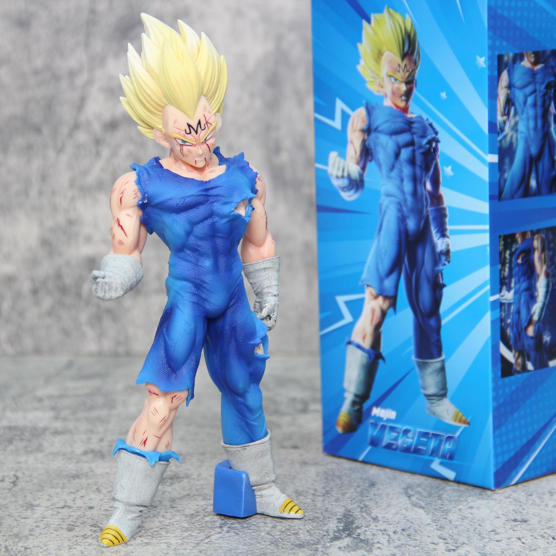Model Kit Vegeta - Dragon Ball Z Super Saiyan Prins